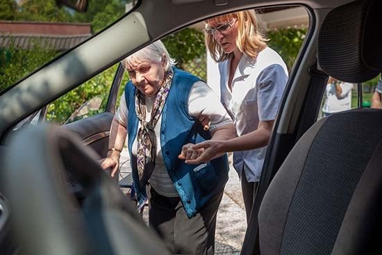 homecare alternative provides car rides for shopping and errands in Gasinesville Florida